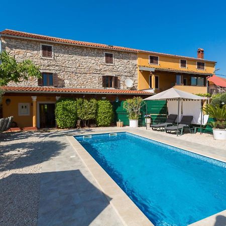 Holiday Home Villa Lucky By Interhome Бртонигла Экстерьер фото
