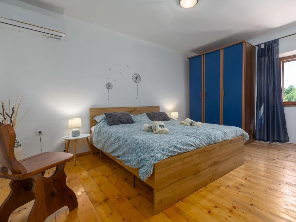 Holiday Home Villa Lucky By Interhome Бртонигла Экстерьер фото