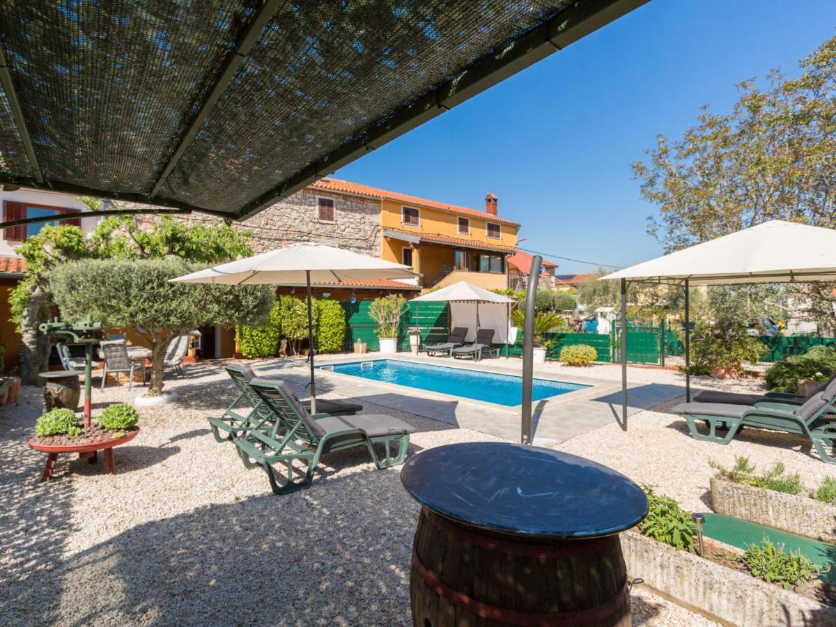 Holiday Home Villa Lucky By Interhome Бртонигла Экстерьер фото
