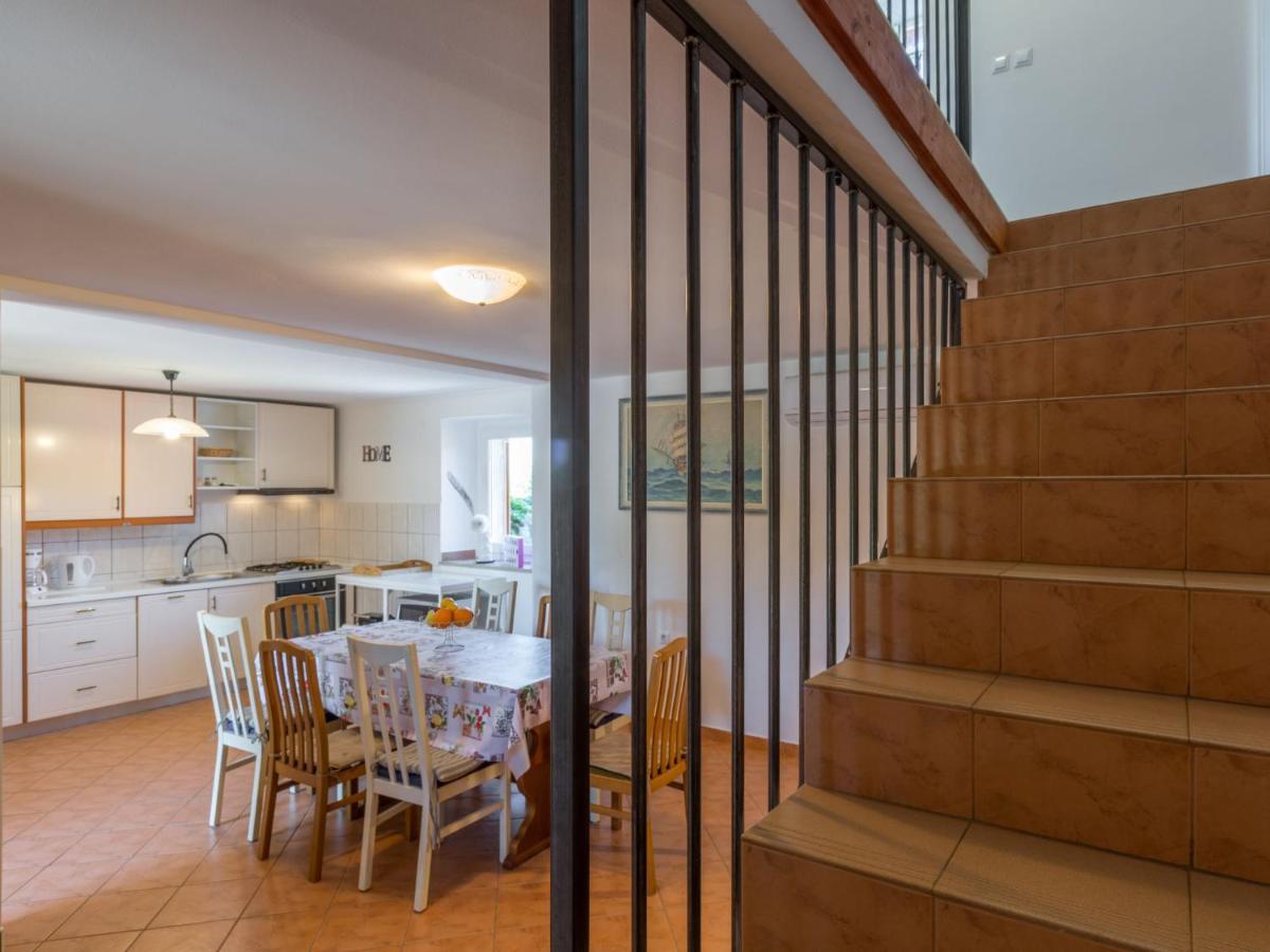 Holiday Home Villa Lucky By Interhome Бртонигла Экстерьер фото